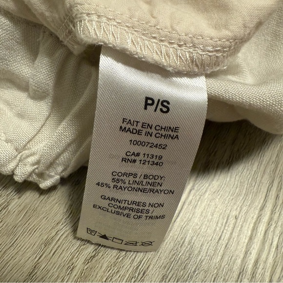 Dynamite Mabel Flowy Linen Short in Rainy Day Beige - Picture 8 of 9